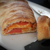 Stromboli (Pizza Roll)